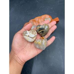 คริสตัลไทเกอร์เดนไดรต์ธรรมชาติ ขัดเงา รูปหัวใจ ขนาด 40x40x20 มม. สำหรับตกแต่ง ของขวัญ และสะสม - Product Image 2