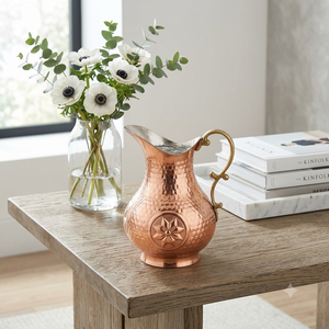 Carafe à eau artisanale en cuivre martelé avec emblème floral étoilé et poignée en laiton vintage, carafe à eau traditionnelle en cuivre pur - Product Image 2