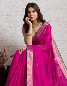 Sari en rayonne et mousseline de Bollywood orné KV pour femme (rose) – Séchage rapide et sans plis – Collection Automne - Product Image 1