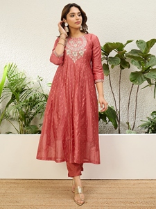 Women’s Chanderi A Line Kurta Pent Dupatta Sets with Embroidery Work - Product Image 4