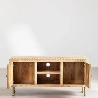 Mueble para TV Vandana Hexa Mira de madera de mango tallada a mano – Roseta