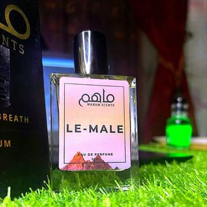 Le-Male Eau De Parfum, Fragancia Masculina con Aroma Amaderado y Terroso, Botella de Vidrio Cuadrada Transparente, con Infusión de Romero, Lujoso, Clásico, Portátil y Duradero - Product Image 1