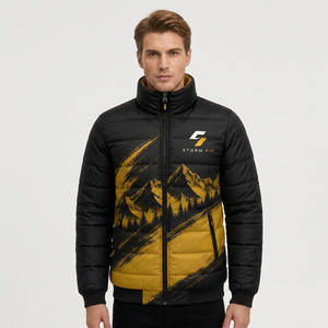Chaqueta Acolchada Storm Fit para Hombre, Negra y Amarilla, Cuello Alto, Cierre de Cremallera, Resistente al Viento, Diseño Deportivo Estampado, Corte Regular - Product Image 2