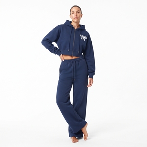 Conjunto casual de dos piezas de alta calidad para mujer: sudadera con capucha y cremallera completa, hombros caídos, y pantalón jogger de pierna ancha con cintura elástica. - Product Image 2
