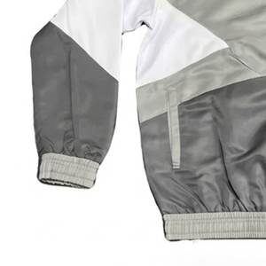 Nouveaux ensembles de shorts coupe-vent en nylon gris, noir et blanc pour hommes, avec logo personnalisé, pour l'été, style streetwear, vente en gros RTS. - Product Image 6