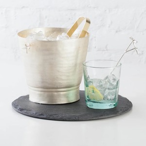 Cubo de Hielo de Plata Martillado a Mano con Detalle de Estrella, Elegante Enfriador de Vino y Champán para Bar de Lujo y Decoración de Mesa de Boda - Product Image 5