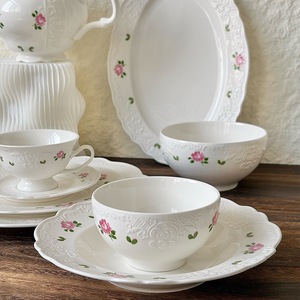 European country style smooth white ceramic dinnerware <b>sets</b> with underglaze pink roses fresh green leaves embossed tiny blossom - Product Image 4