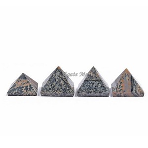 Pirámide de Cristales de Ágata Negra a Precio de Mayoreo, Pirámide de Piedra Energética Potente para Sanación Reiki, Pirámide de Cristal para Meditación - Product Image 5