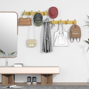 Porte-manteau mural moderne couleur or avec 5 crochets robustes pour serviettes de bain, peignoirs, sacs et clés - Product Image 3