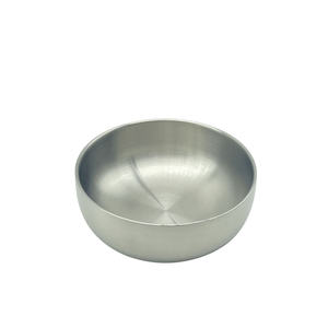 Bol de service décoratif en aluminium doré embossé fait main, écologique, pour la maison, la cuisine, la table à manger, les fêtes et les mariages - Product Image 3