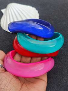 กำไลข้อมือเรซิ่นอะคริลิคหลากสีรูปทรงกลมเครื่องประดับแฟชั่นงานฝีมือหล่อทำมือของขวัญสำหรับผู้หญิงและผู้ชาย - Product Image 3