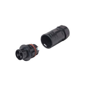 APsystems - Conector Macho de CA de 32A (EN, 3 Cables) - 2300931202 - Product Image 1