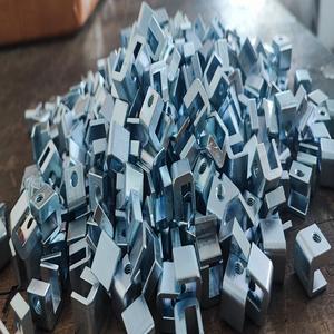 Capuchon en laiton sur mesure pour moteur automobile, pièces de rechange mécaniques usinées CNC, fabricant professionnel de précision, nouveau design - Product Image 5