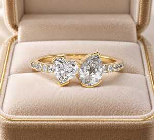 Toi et Moi Bague Moderne en Diamant Taille Poire et Cœur 1.00CT, Or Jaune 14K, Diamant de Laboratoire, Cadeau Surprise de Luxe pour Demoiselle d'honneur - Product Image 2