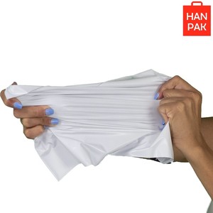 Bolsas de plástico personalizables para envío por correo, Adhesivo resistente al agua a prueba de desgarros, con impresión personalizada - Product Image 2