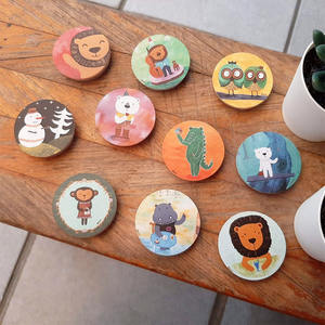 Support de téléphone flexible en acier au carbone en forme d'animal mignon avec poignées amusantes pour - Product Image 1