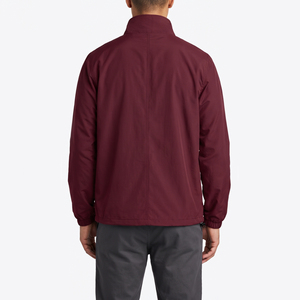 Chaqueta Cortavientos para Hombre, Estilo Urbano Informal, Color Rojo Vino Borgoña, Cuello Alto con Cremallera, Ligera - Product Image 2