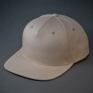 Casquette de baseball classique unisexe pour adulte, 6 panneaux, ajustable, en polyester respirant et imperméable de haute qualité, avec détails en cuir marron - Product Image 4