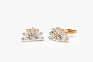 Boucles d'oreilles en or blanc 14 carats avec diamants de laboratoire taille ronde - Product Image 3