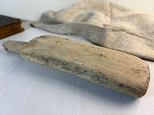 Tabla de cortar de madera maciza extra larga, estilo rústico vintage, para decoración de cocina, cafetería o hogar. - Product Image 2