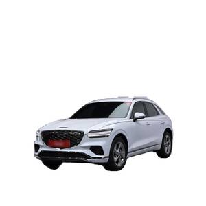 Genesis GV70 2024 2.5T Gasolina 2WD con 7,628 km, Caja de Cambios Automática, Asientos de Cuero, Volante a la Izquierda, Cámara Trasera - Product Image 1