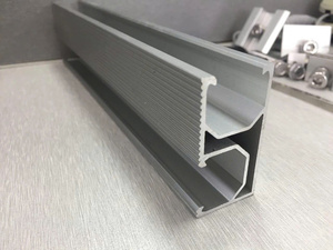 Rail en aluminium anodisé 6005-T6 résistant à la corrosion pour panneaux solaires, 26x50mm, accessoires de système de montage pour toiture - Product Image 2