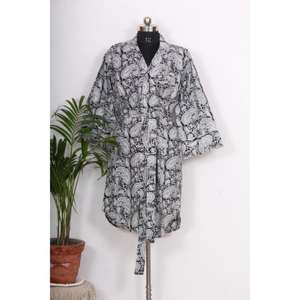 Robe de chambre florale en coton pour femme, grande taille, style kimono, avec ceinture décorative, taille unique, à manches, pour mariée ou usage quotidien, cadeau idéal pour elle - Product Image 3