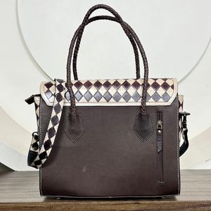 Bolso de mano de estilo occidental para mujer, bolso cruzado de cuero mecanizado a mano, diseño de tablero de ajedrez, bolsos de hombro con asa trenzada - Product Image 5