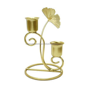 Bougeoir en fer décoratif vintage avec notes de musique et fleurs, idéal pour les fêtes et l'ambiance de la maison au meilleur prix - Product Image 1