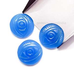Chalcedoine bleue naturelle lisse, œil porte-bonheur sculpté à la main, forme ronde, breloques en pierre précieuse, vente en gros pour la fabrication de bijoux par le fabricant - Product Image 2