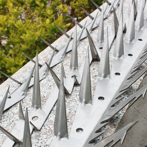 Púas de Acero Galvanizado Pintado Resistentes a la Intemperie, de Gran Tamaño, Anti-Escalada, para Protección de Paredes y Cercas - Product Image 3