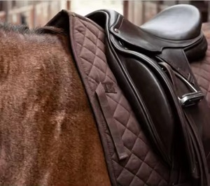 Customized <b>Top</b>-Quality Horse Ridding 100% Cotton Satin Saddle Pads Foam Saddle Pads for Horse Riding - Product Image 4