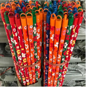 Palos de escoba de madera de eucalipto duraderos con cubierta de PVC con diseño floral – Impermeables, de larga duración, para limpieza del hogar - Product Image 6