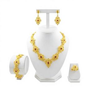 Elegante Collar de Mujer con Diseño de Hoja, Chapado en Oro, con Circonita Natural Certificada por Terceros, Estilo Moderno para Bodas - Product Image 1