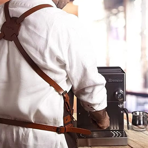 Delantal de Cuero Negro Personalizado para Hombre, para Trabajos de Ferretería y Carpintería, con Bolsillos y Correa, Regalo de San Valentín para Él - Product Image 3