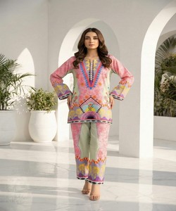 ชุดเซ็ตผ้าฝ้ายพิมพ์ลายดิจิทัลสไตล์โมเดิร์น สำหรับใส่ทุกวัน ฟรีไซส์ ดีไซน์ใหม่ล่าสุด ราคาขายส่ง เสื้อผ้าสไตล์ชาติพันธุ์ - Product Image 4