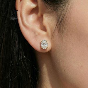 Pendientes de Diamantes Solitarios de Corte Ovalado de Lujo, Clásicos con Cuatro Puntas en Oro de 14K, Joyería Fina Elegante y Minimalista para Mujer - Product Image 2