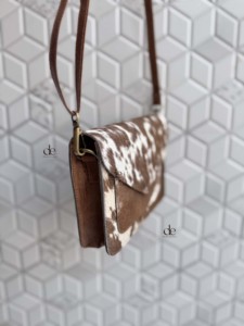 Sac bandoulière élégant en cuir de vachette véritable, nouvelle collection, sac à main bohème multi-usages pour femme avec fourrure de vache - Product Image 2