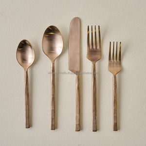 Juego de Cubiertos Nórdicos con Mango en Forma de Bambú, Acabado Dorado, Creativo, Natural, con Detalles en Latón, para Hotel y Restaurante - Product Image 6
