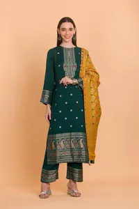 Safaa - Vente en gros de vêtements ethniques indiens, ensemble de kurti en viscose tissée, tenue de fête traditionnelle pour femmes, matière pour robe, costumes pakistanais - Product Image 5