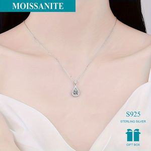 Collana con Pendente in Moissanite e Argento 925, Elegante Gioiello Singolo - Product Image 5
