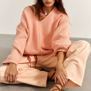 Pull court tricoté décontracté rose à col en V et manches chauve-souris pour femme, collection automne 2026, 100 % acrylique anti-boulochage - Product Image 3