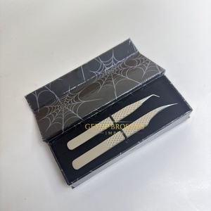 Boîtes personnalisées de haute qualité à double/simple fente avec pince à épiler en acier inoxydable à pointe isolée et prise diamantée pour cils - Product Image 5