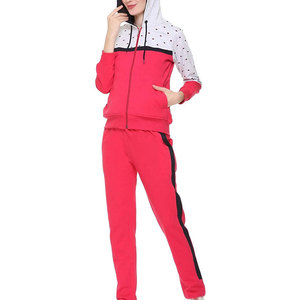 Dernier design du fabricant pakistanais : Survêtement d'hiver 100 % coton pour femme, couleurs personnalisées, style décontracté à capuche, tricot uni - Product Image 5