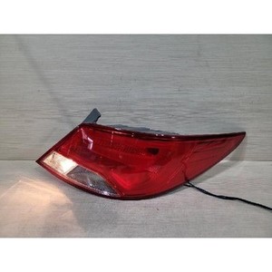 Feu arrière droit d'occasion Accent 924021R600 - Product Image 3