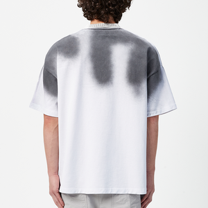 เสื้อยืดโอเวอร์ไซส์ทรงบ็อกซี่สำหรับผู้ชาย สไตล์แฟชั่นสตรีท ผ้าฝ้ายพรีเมียมวินเทจสีเทาและสีขาว ล้างสีแล้ว พิมพ์โลโก้ตามสั่ง - Product Image 3