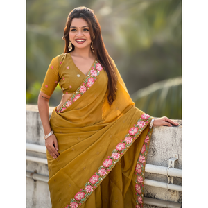 Sari en mousseline de soie brodée Pure Crush, couleur moutarde, avec motifs floraux multicolores et bordure ajourée pour les mariages - Product Image 3