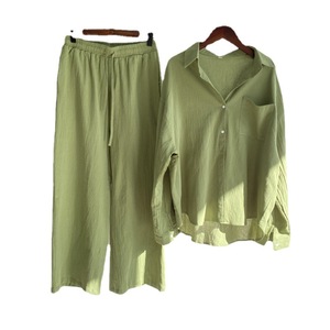 Conjunto de 2 Piezas para Mujer 2026, Estilo Retro, Talla Grande, Camisa y Pantalones Holgados de Cintura Alta - Product Image 3