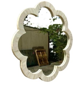 Cadre de miroir en bois de design moderne fait à la main avec incrustation d'os, épaisseur 5 mm, pour utilisation murale, fabriqué en Inde - Product Image 1