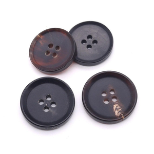 Handmade Natural Buffalo High Quality Horn Button With Polished Finish For Leather Coats And Bags At Affordable price - Product Image 5